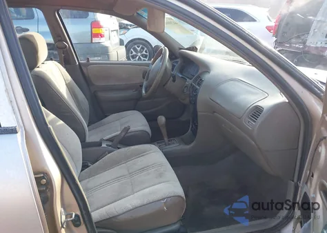 1997 Geo Prizm from USA, damaged, VIN 1Y1SK5267VZ453970